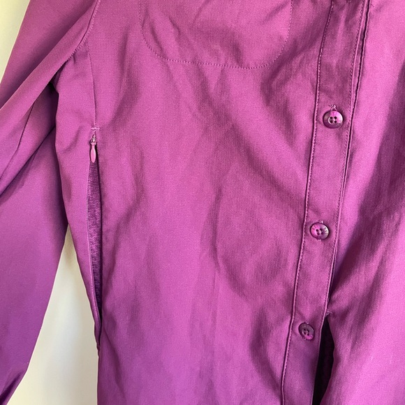 REI Women's Purple Hiking Button Front Shirt Size M - Picture 3 of 8